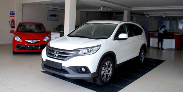 New vehicle sales drop to 3-year low - Vimarsana News