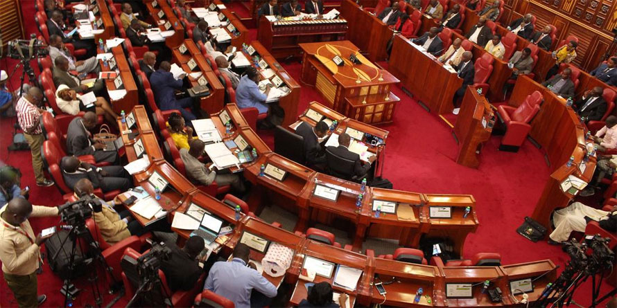 Senators back supplier pay delay fine law