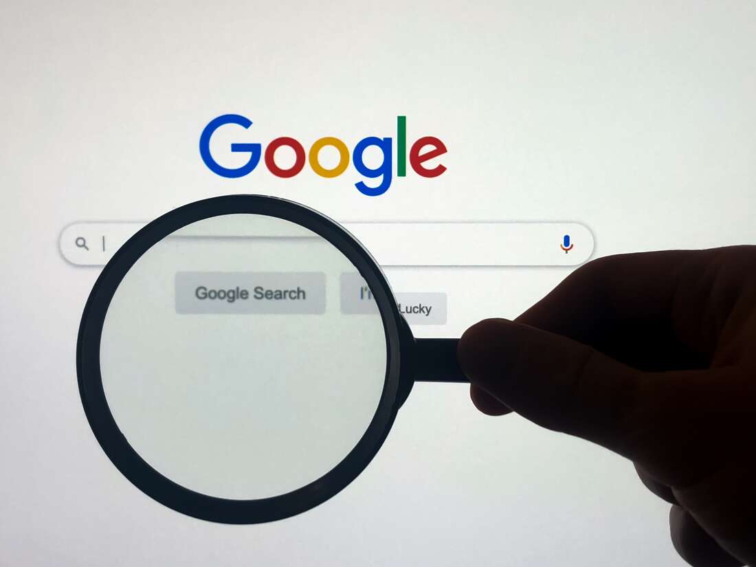 Negatives and positives of googling symptoms - Vimarsana News