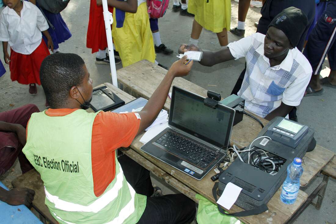 IEBC achieves 25 percent voter listing drive target