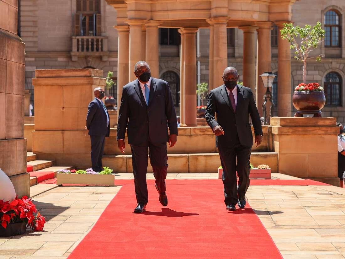 SA to deport illegal migrants to Kenya in deal with Uhuru