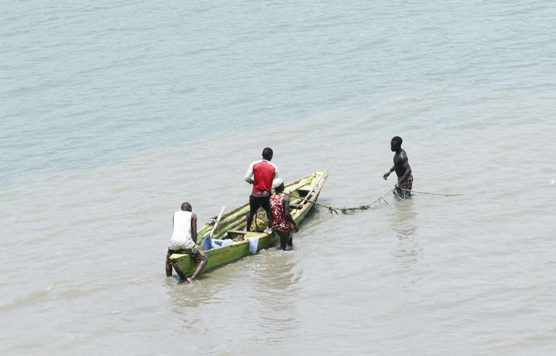 Man sues State over arrests linked to traditional fishing in coast - Vimarsana News