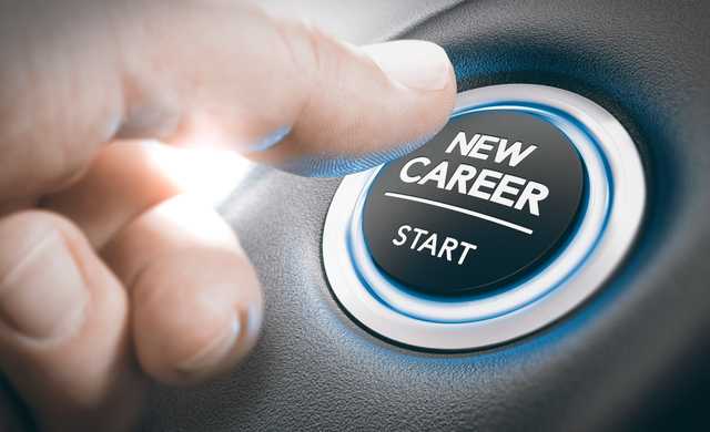 Three ways to stand out in your career - Vimarsana News