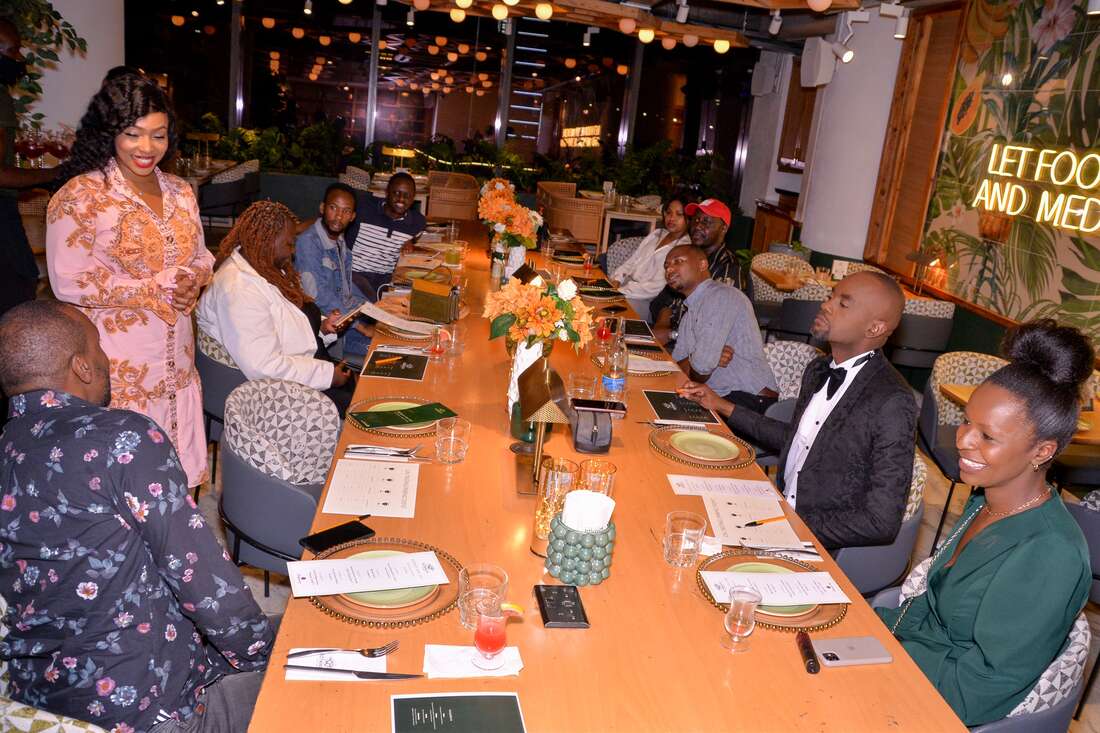 Good food, music, gin and laughter - Vimarsana News