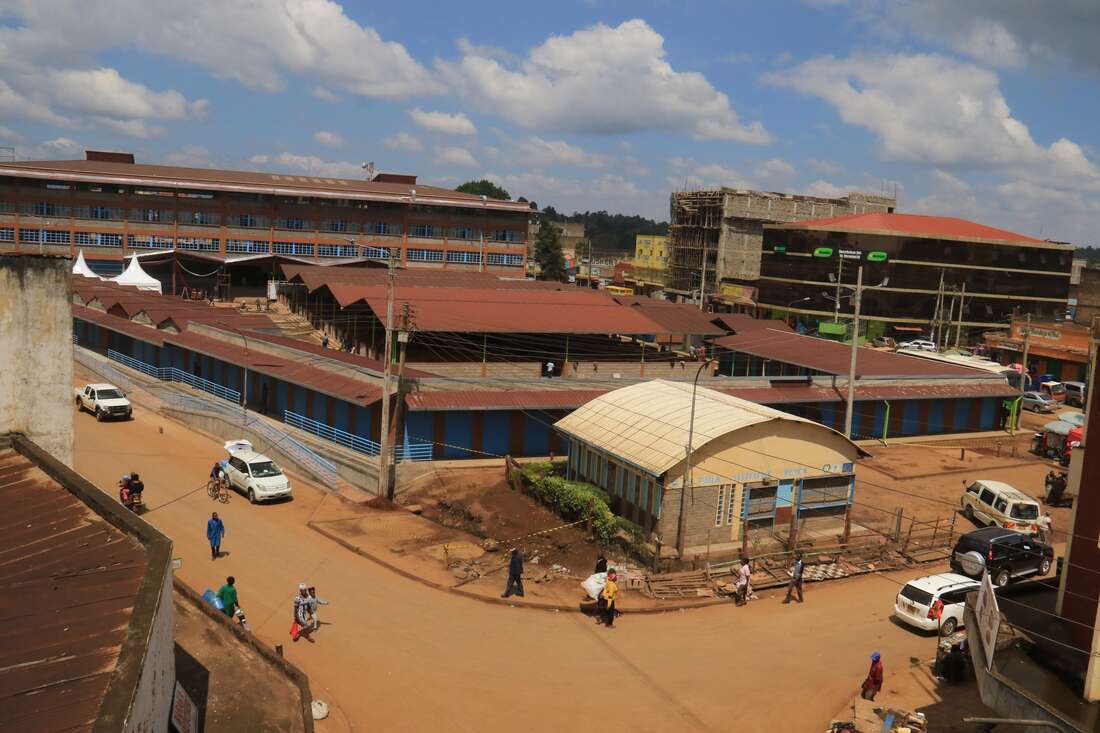 Evolution of Karatina From landmark tree to largest modern openair