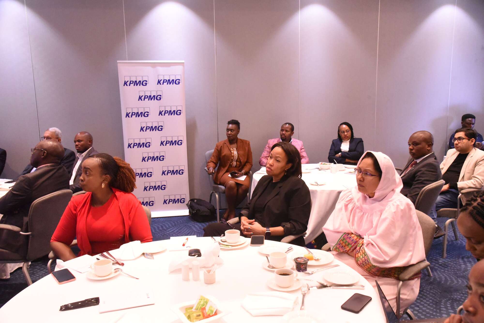 Medium-sized firms cite funding, taxation woes - Vimarsana News
