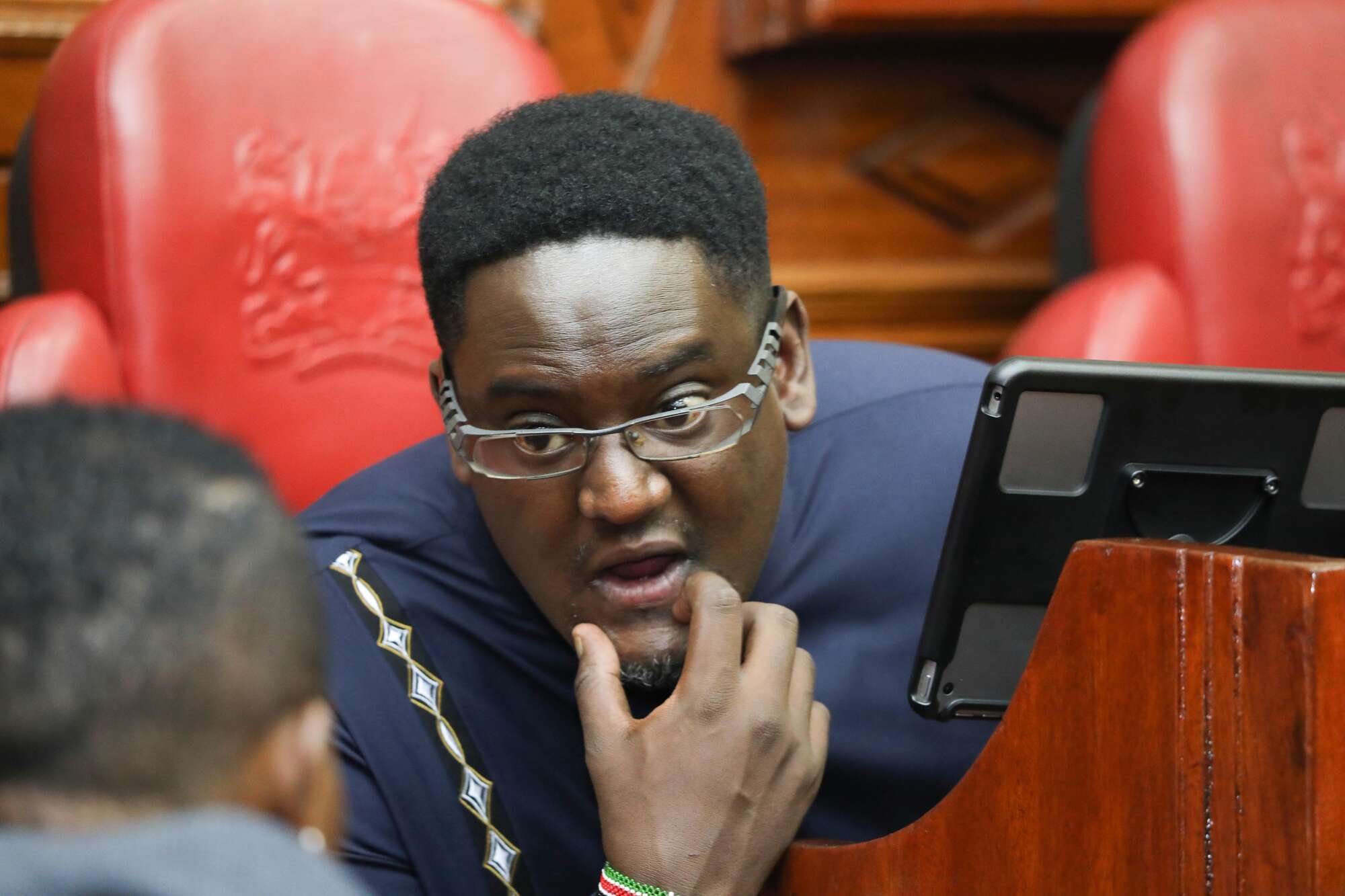 Signatures lock out 14 seeking Eala MP jobs - Vimarsana News