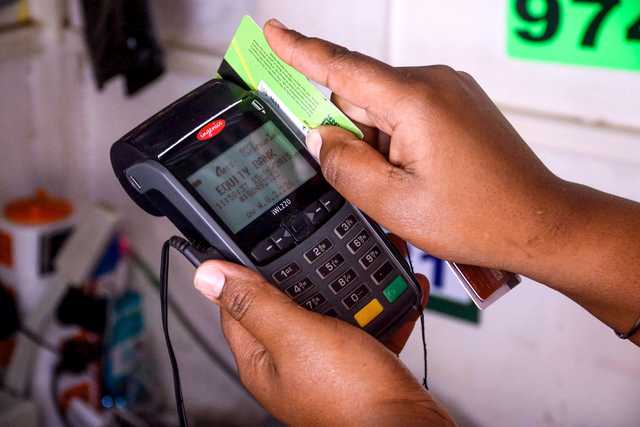 Card payments drive Black Friday sales blitz - Vimarsana News
