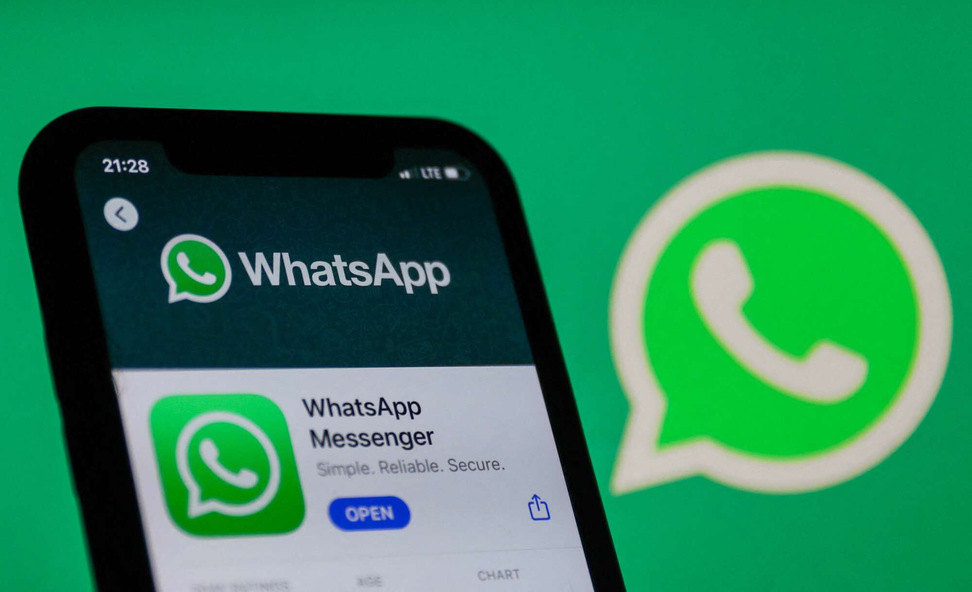 WhatsApp to allow users to share voice notes in status updates - Vimarsana News