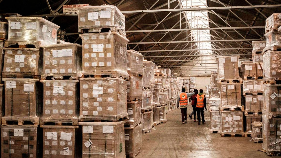 Trading agency decries leaking warehouses - Vimarsana News