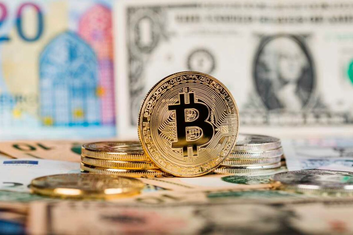 Bitcoin miners sell their holdings as crypto crisis widens - Business Daily