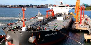 DNCOASTFUELSHIP1304E