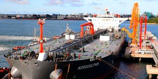 DNCOASTFUELSHIP1304E