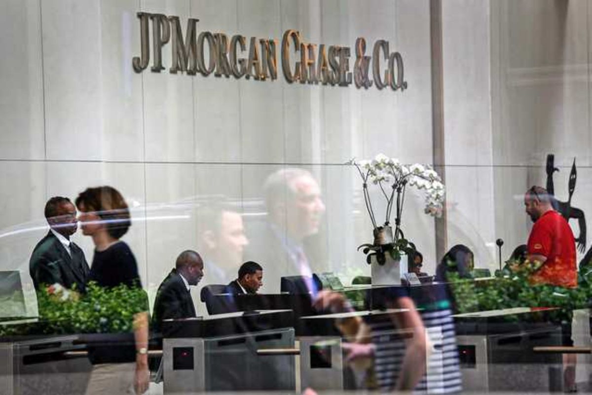 Deals by representative banks fall by Sh40bn - Business Daily