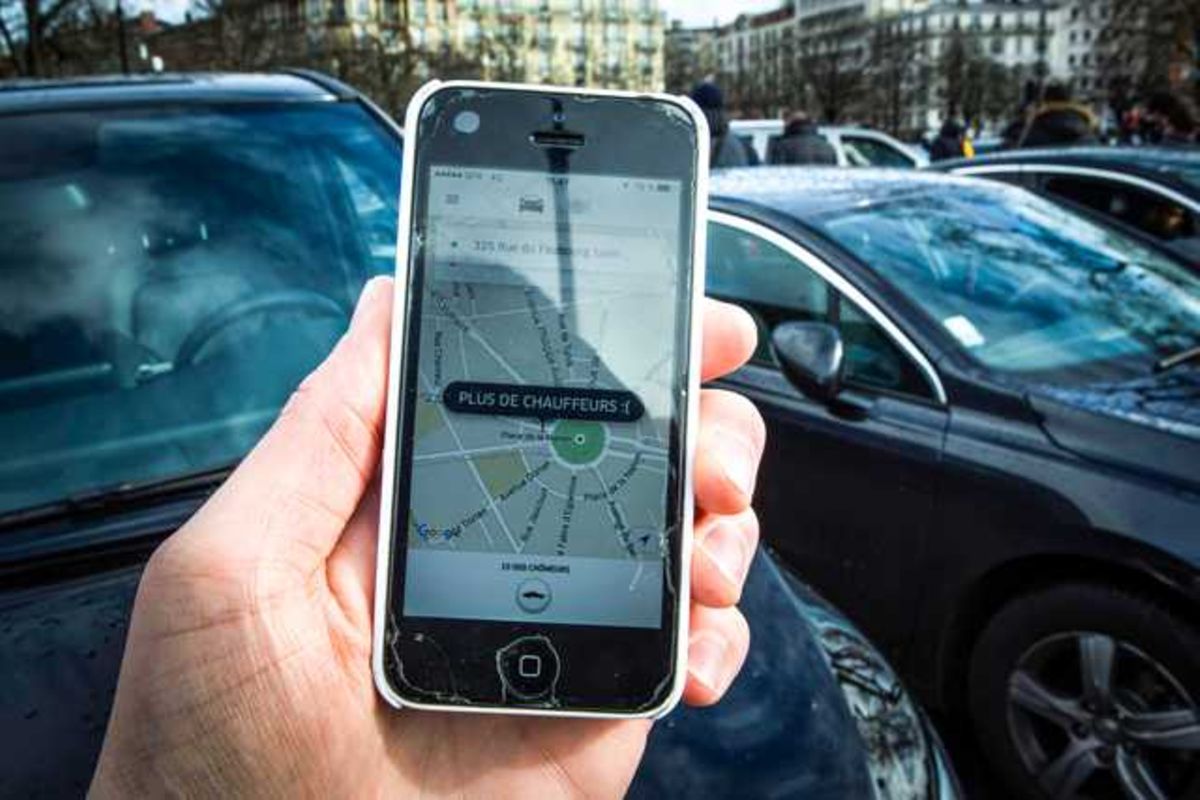 Ride-hailing apps tweak their models to lock in customers